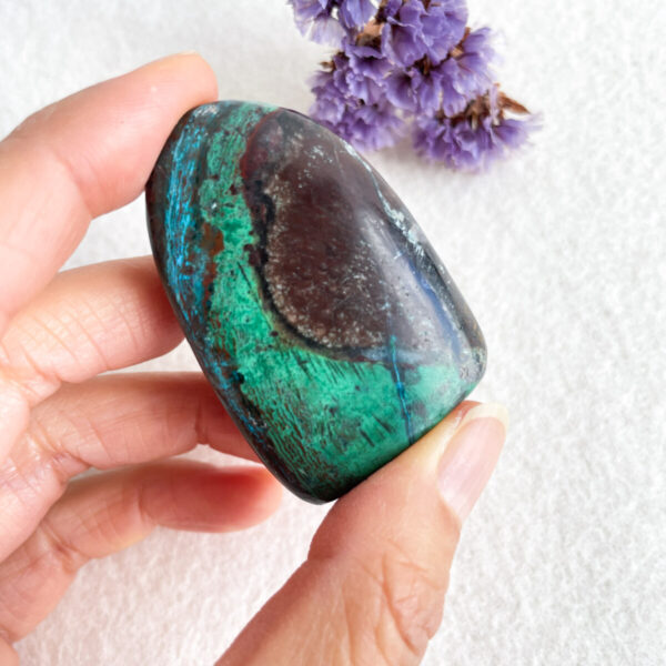 Chrysocolla sculptuur 4