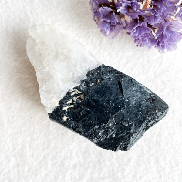 Toermalijnkwarts ruw 1