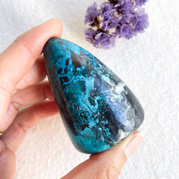 Chrysocolla sculptuur 1