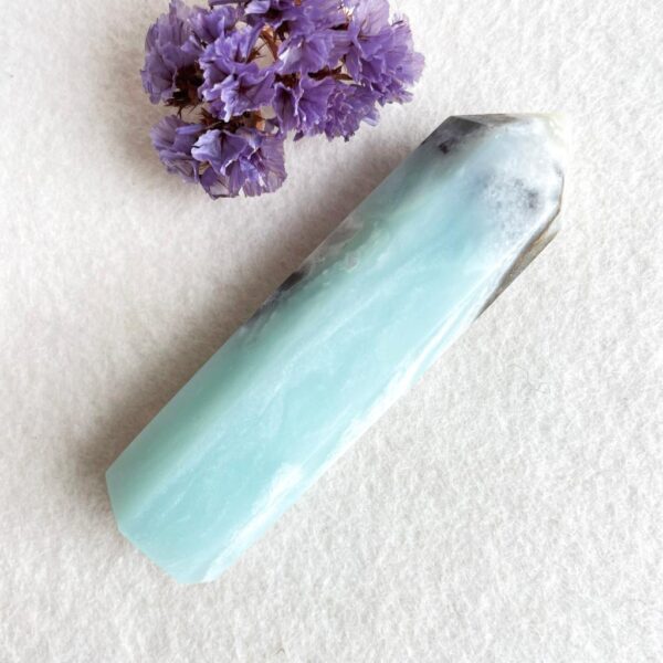 Blauwe aragoniet punt