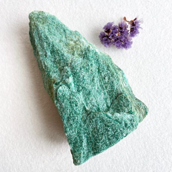 Fuchsiet sculptuur ruw 2