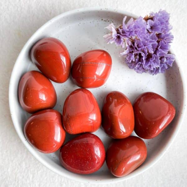 Rode jaspis trommelsteen