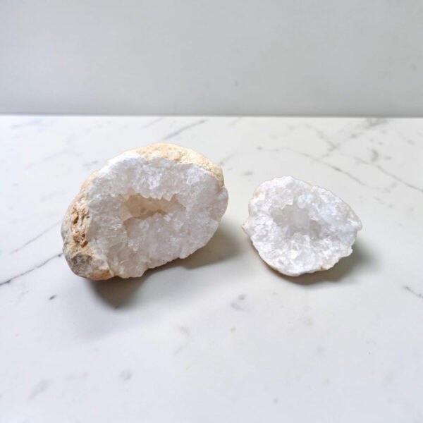 Bergkristal Geode paar